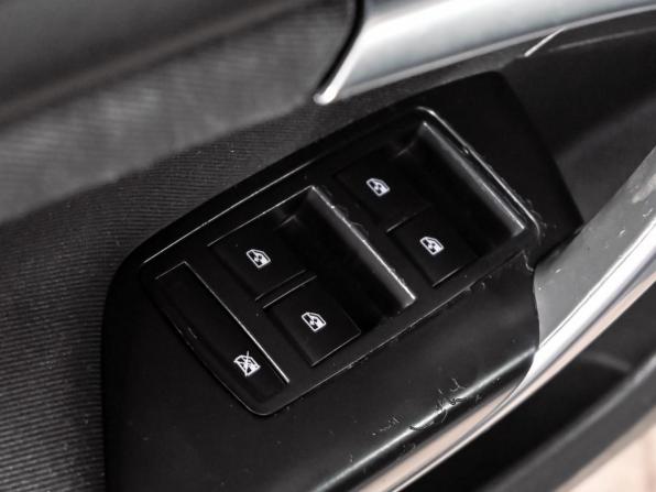 Opel Insignia I Рестайлинг с пробегом 2013 года, цена 1 050 000 рублей, 126433 км, седан, Автокод Объявления