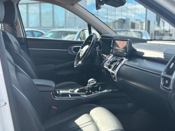 Kia Sorento IV с пробегом 2021 года, цена 3 580 000 рублей, 95519 км, внедорожник, Автокод Объявления