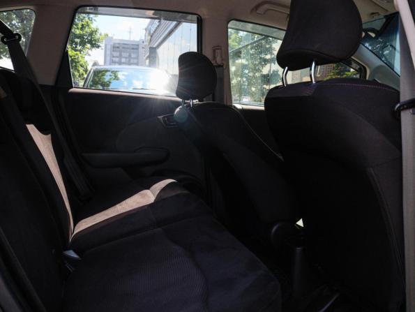 Honda Fit II с пробегом 2012 года, цена 800 000 рублей, 136941 км, хэтчбек, Автокод Объявления