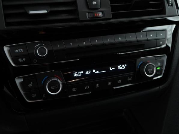 BMW 3 серии VI (F3x) Рестайлинг с пробегом 2018 года, цена 2 779 777 рублей, 179630 км, седан, Автокод Объявления