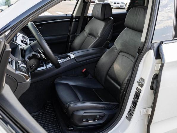 BMW 5 серии VI (F10/F11/F07) с пробегом 2013 года, цена 2 515 000 рублей, 249509 км, лифтбек, Автокод Объявления