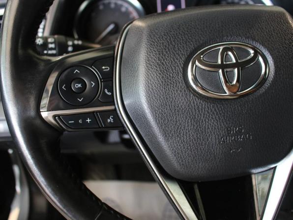 Toyota Camry VIII (XV70) с пробегом 2018 года, цена 2 785 800 рублей, 61302 км, седан, Автокод Объявления