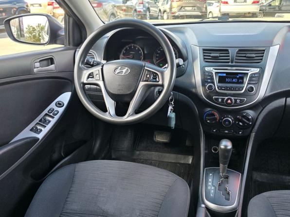 Hyundai Solaris I Рестайлинг с пробегом 2014 года, цена 700 000 рублей, 123765 км, седан, Автокод Объявления
