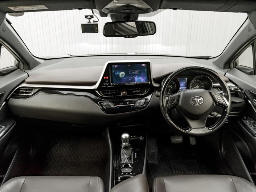 Toyota C-HR I Екатеринбург  - изображение 13