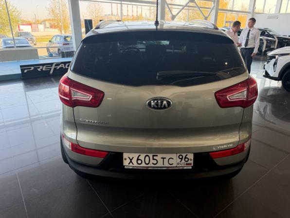Kia Sportage III с пробегом 2013 года, цена 1 345 000 рублей, 130000 км, внедорожник, Автокод Объявления