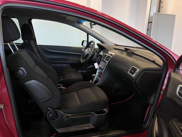 Peugeot 307 I Рестайлинг с пробегом 2007 года, цена 262 000 рублей, 279300 км, хэтчбек, Автокод Объявления