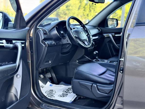Kia Sorento II Рестайлинг с пробегом 2016 года, цена 1 693 000 рублей, 197420 км, внедорожник, Автокод Объявления