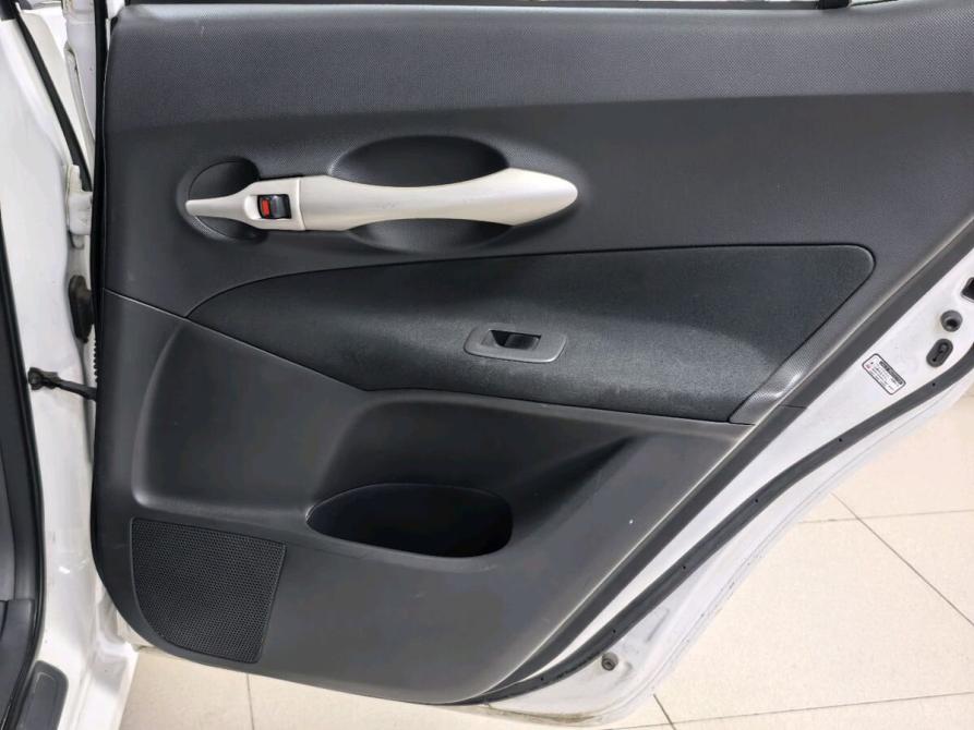 Toyota Auris I Краснодар  - изображение 22