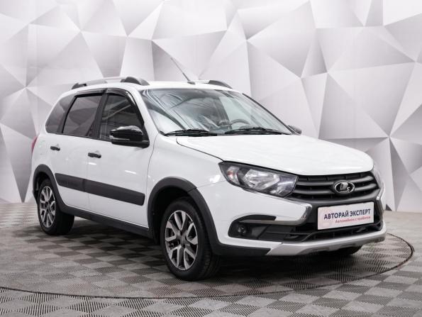 Lada (ВАЗ) Granta I Рестайлинг с пробегом 2023 года, цена 841 000 рублей, 36451 км, универсал, Автокод Объявления
