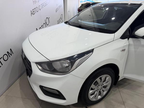 Hyundai Solaris II с пробегом 2019 года, цена 1 199 000 рублей, 80622 км, седан, Автокод Объявления