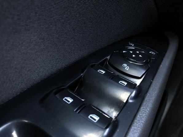 Ford Mondeo V с пробегом 2015 года, цена 1 450 000 рублей, 196767 км, седан, Автокод Объявления