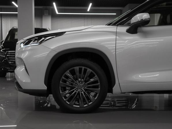 Toyota Highlander IV (XU70) с пробегом 2026 года, цена 5 440 000 рублей, 17 км, внедорожник, Автокод Объявления