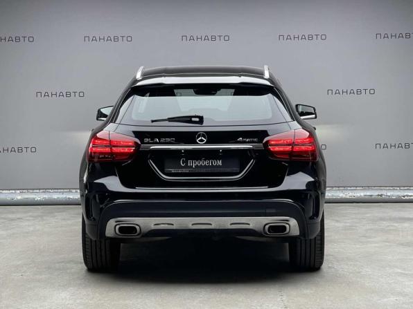 Mercedes-Benz GLA I (X156) Рестайлинг с пробегом 2018 года, цена 2 395 000 рублей, 89389 км, внедорожник, Автокод Объявления