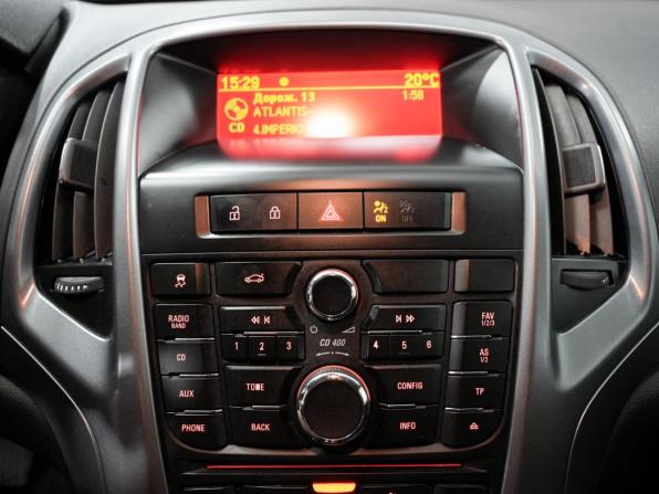 Opel Astra J Рестайлинг с пробегом 2012 года, цена 835 000 рублей, 132000 км, седан, Автокод Объявления