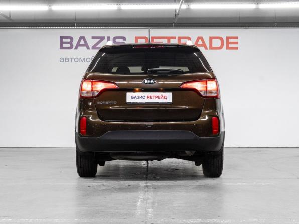 Kia Sorento II Рестайлинг с пробегом 2013 года, цена 1 680 000 рублей, 239643 км, внедорожник, Автокод Объявления