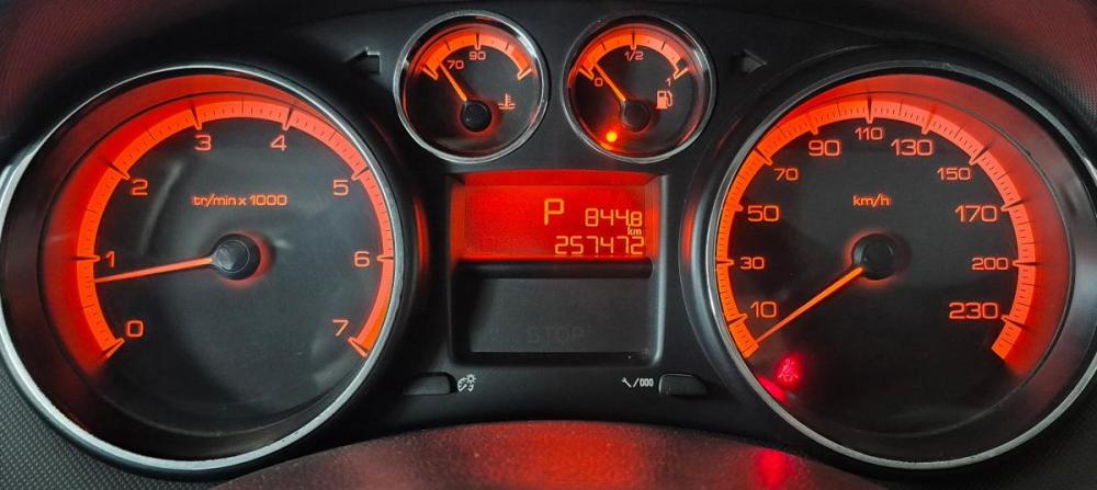 Peugeot 308 I Рестайлинг Воронеж  - изображение 9