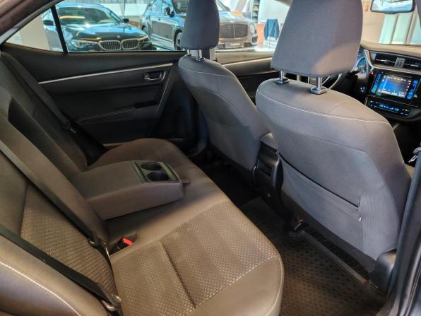 Toyota Corolla XI (E160 E170 E180) Рестайлинг 1 с пробегом 2019 года, цена 1 564 000 рублей, 172918 км, седан, Автокод Объявления
