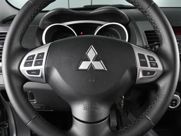 Mitsubishi Outlander II с пробегом 2008 года, цена 949 000 рублей, 310688 км, внедорожник, Автокод Объявления