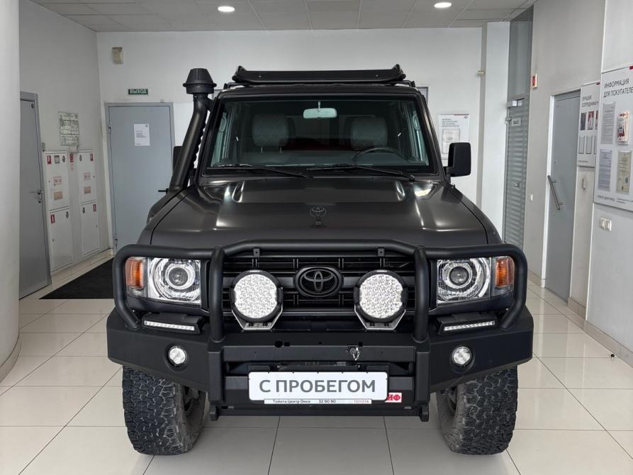 Toyota Land Cruiser 70 Series Рестайлинг 1 Омск  - изображение 2