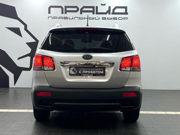 Kia Sorento II с пробегом 2012 года, цена 1 499 900 рублей, 243380 км, внедорожник, Автокод Объявления