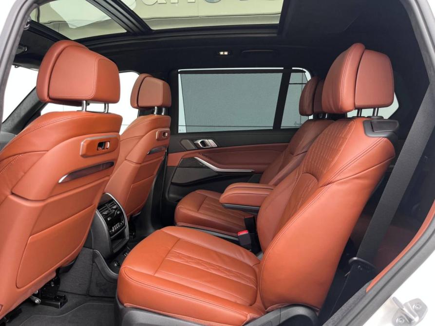 BMW X7 I (G07) Рестайлинг Казань  - изображение 15