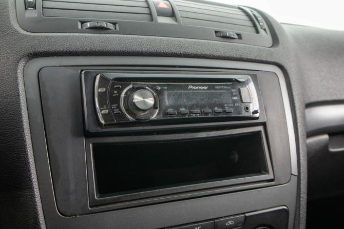 Skoda Octavia II (A5) Рестайлинг с пробегом 2009 года, цена 729 000 рублей, 202000 км, лифтбек, Автокод Объявления