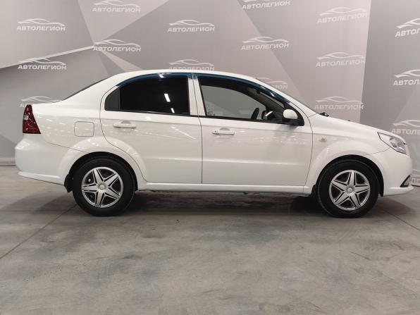 Ravon Nexia R3 с пробегом 2017 года, цена 700 000 рублей, 223946 км, седан, Автокод Объявления
