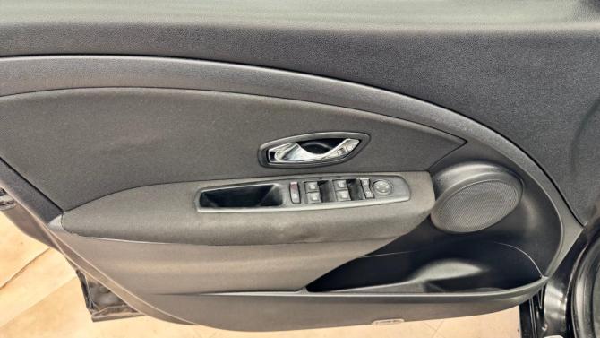 Renault Fluence I с пробегом 2012 года, цена 700 000 рублей, 123318 км, седан, Автокод Объявления
