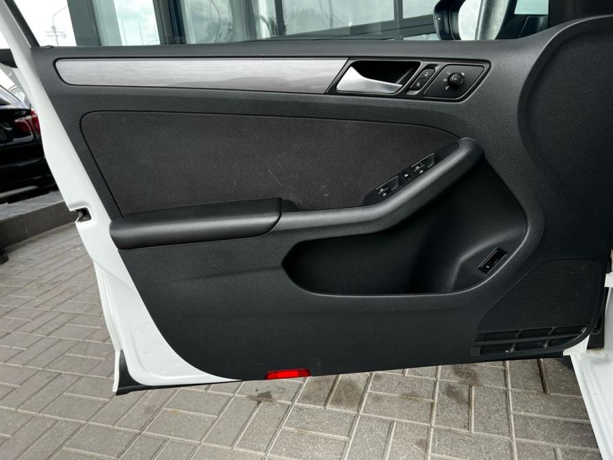 Volkswagen Jetta VI Рестайлинг Волгоград  - изображение 7