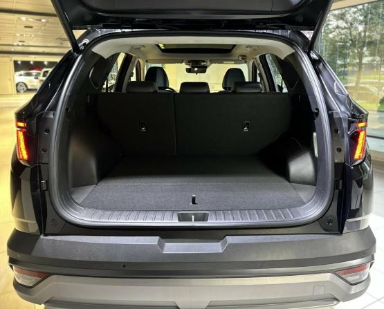 Hyundai Tucson IV Рестайлинг с пробегом 2026 года, цена 4 350 000 рублей, 15 км, внедорожник, Автокод Объявления