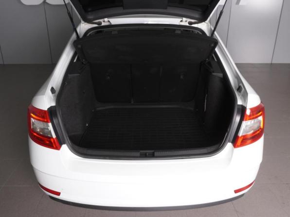 Skoda Octavia III (A7) Рестайлинг с пробегом 2020 года, цена 2 039 000 рублей, 70800 км, лифтбек, Автокод Объявления