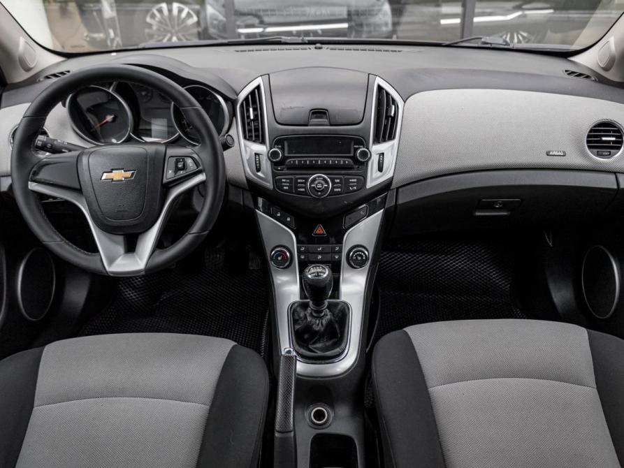 Chevrolet Cruze I Рестайлинг Казань  - изображение 7