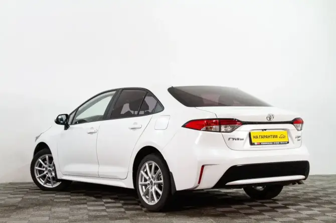 Toyota Levin XII (E210) с пробегом 2020 года, цена 1 929 000 рублей, 35000 км, седан, Автокод Объявления