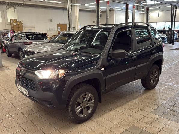 Lada (ВАЗ) Niva Travel I с пробегом 2023 года, цена 1 090 000 рублей, 40611 км, внедорожник, Автокод Объявления