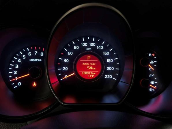 Kia Rio III Рестайлинг с пробегом 2016 года, цена 1 300 000 рублей, 108912 км, хэтчбек, Автокод Объявления