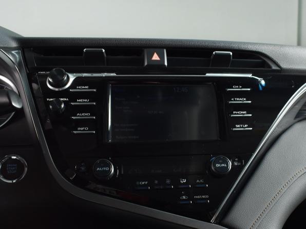 Toyota Camry VIII (XV70) с пробегом 2019 года, цена 2 649 995 рублей, 145861 км, седан, Автокод Объявления