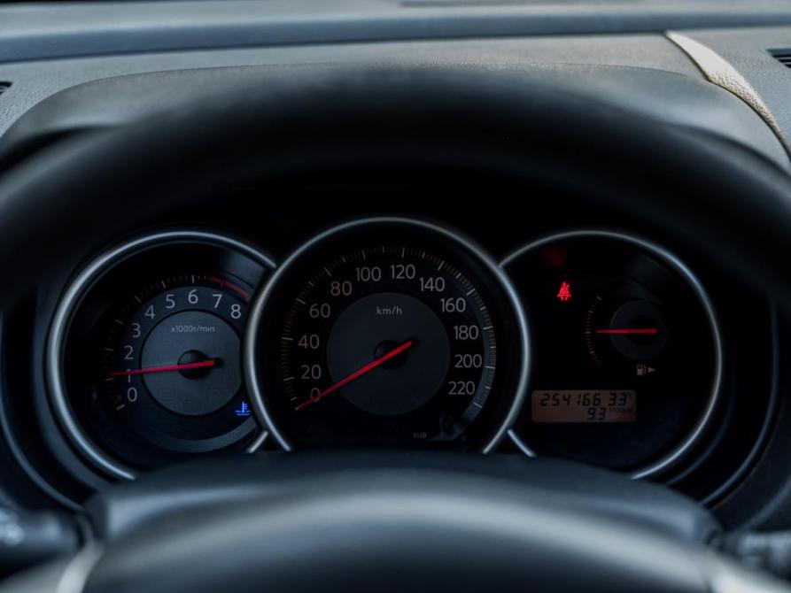 Nissan Tiida I Санкт-Петербург  - изображение 5