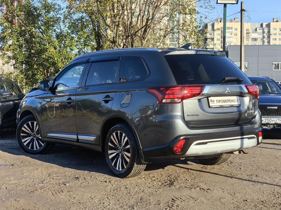 Mitsubishi Outlander III Рестайлинг 3 Санкт-Петербург  - изображение 6