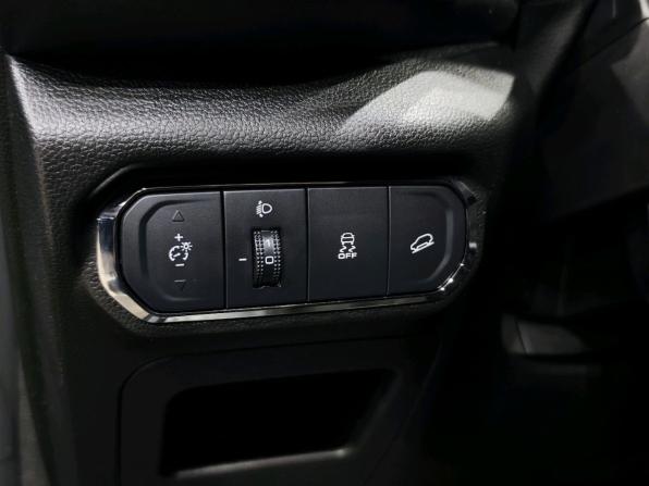 Haval Jolion I с пробегом 2023 года, цена 1 570 000 рублей, 63761 км, внедорожник, Автокод Объявления