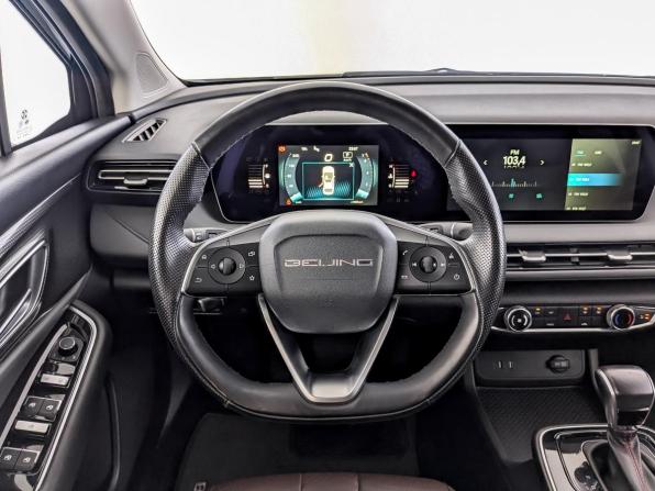 BAIC U5 Plus с пробегом 2024 года, цена 1 420 000 рублей, 45451 км, седан, Автокод Объявления