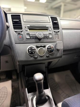 Nissan Tiida I с пробегом 2010 года, цена 699 000 рублей, 119940 км, седан, Автокод Объявления