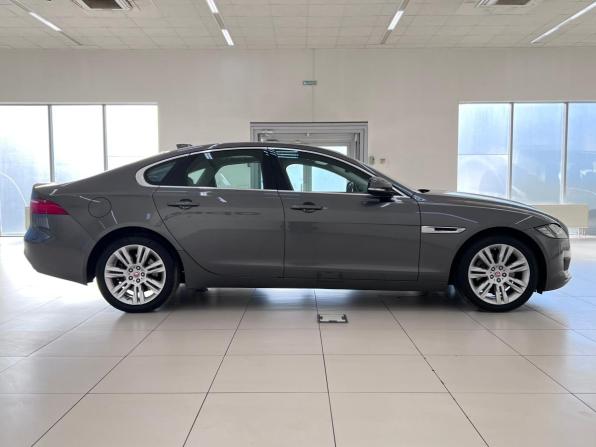Jaguar XF II с пробегом 2017 года, цена 2 230 000 рублей, 95194 км, седан, Автокод Объявления