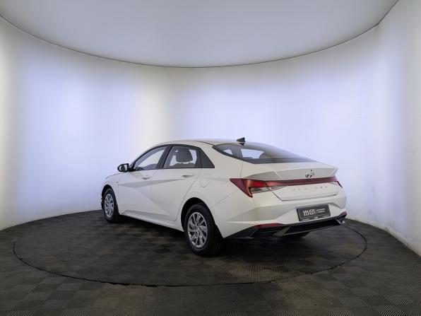 Hyundai Elantra VII (CN7) с пробегом 2022 года, цена 2 050 000 рублей, 69901 км, седан, Автокод Объявления
