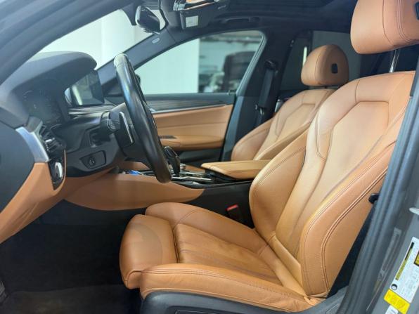 BMW 5 серии VII (G30/G31/G38) Рестайлинг с пробегом 2021 года, цена 4 850 000 рублей, 40564 км, седан, Автокод Объявления