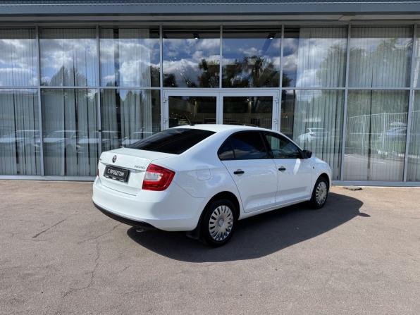 Skoda Rapid I с пробегом 2016 года, цена 848 000 рублей, 163798 км, лифтбек, Автокод Объявления