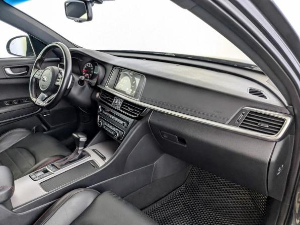 Kia Optima IV Рестайлинг с пробегом 2018 года, цена 2 350 000 рублей, 88324 км, седан, Автокод Объявления