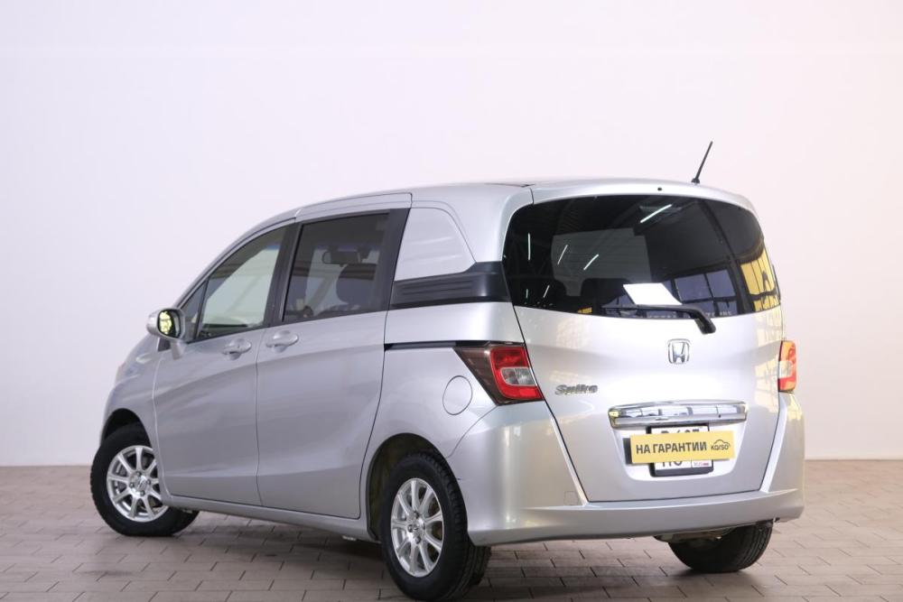 Honda Freed I Рестайлинг Омск  - изображение 5