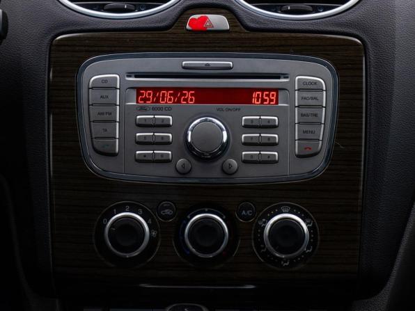Ford Focus II Рестайлинг с пробегом 2008 года, цена 430 000 рублей, 201139 км, седан, Автокод Объявления