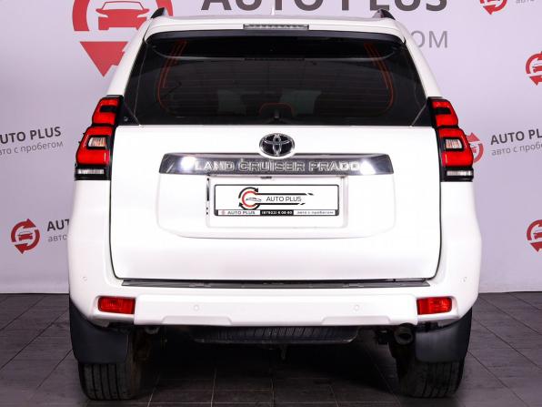Toyota Land Cruiser Prado 150 Series Рестайлинг 2 с пробегом 2017 года, цена 4 240 000 рублей, 205855 км, внедорожник, Автокод Объявления