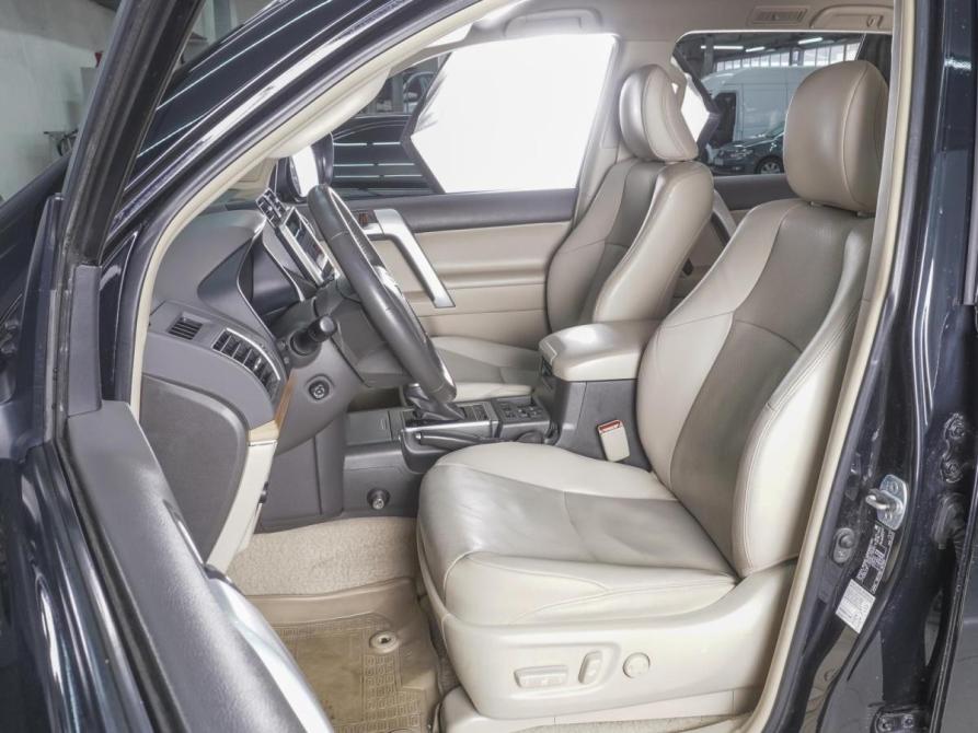 Toyota Land Cruiser Prado 150 Series Рестайлинг 3 Ростов-на-Дону  - изображение 10